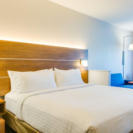 Holiday Inn Express & Suites Russellville By Ihg Exteriör bild