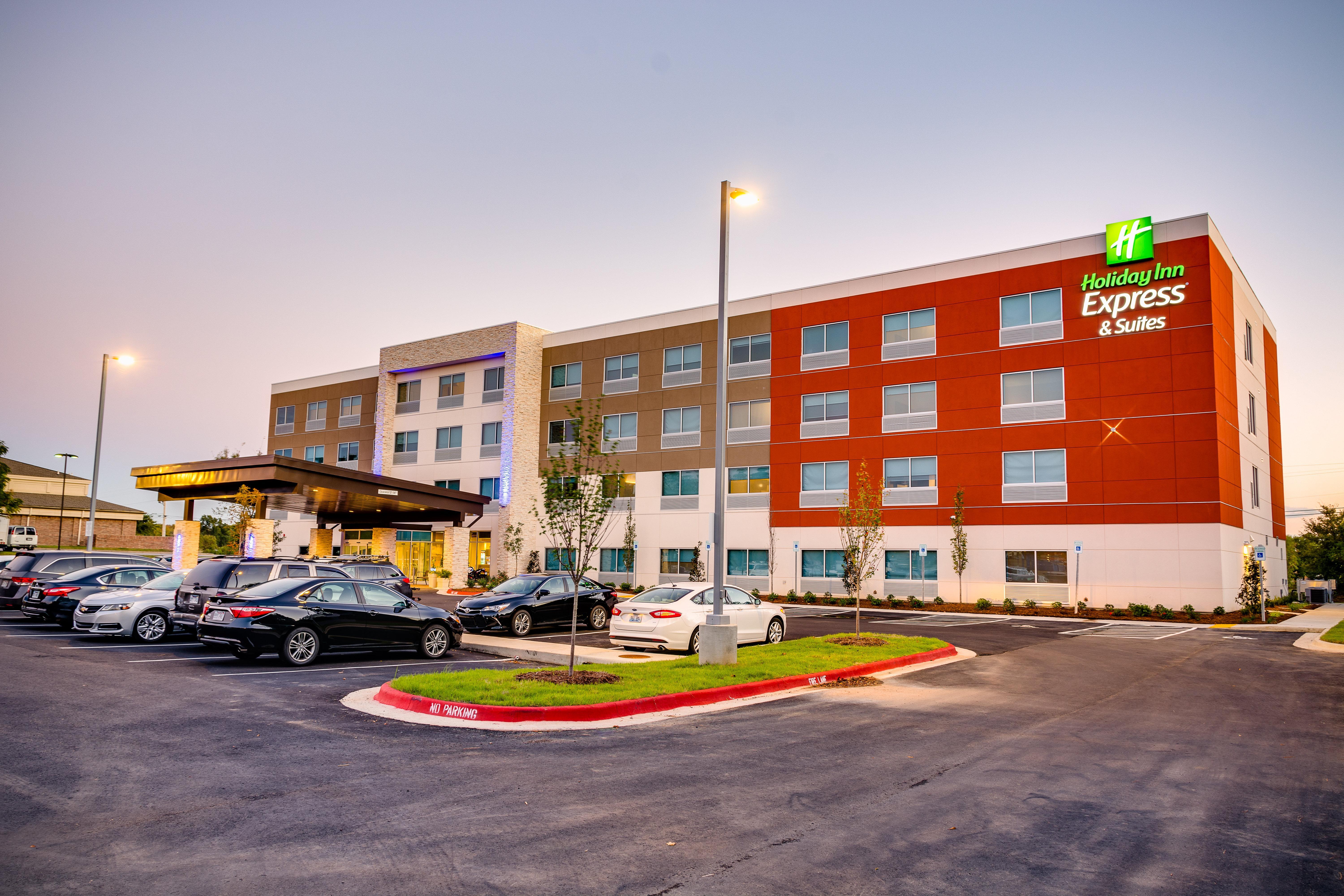 Holiday Inn Express & Suites Russellville By Ihg Exteriör bild