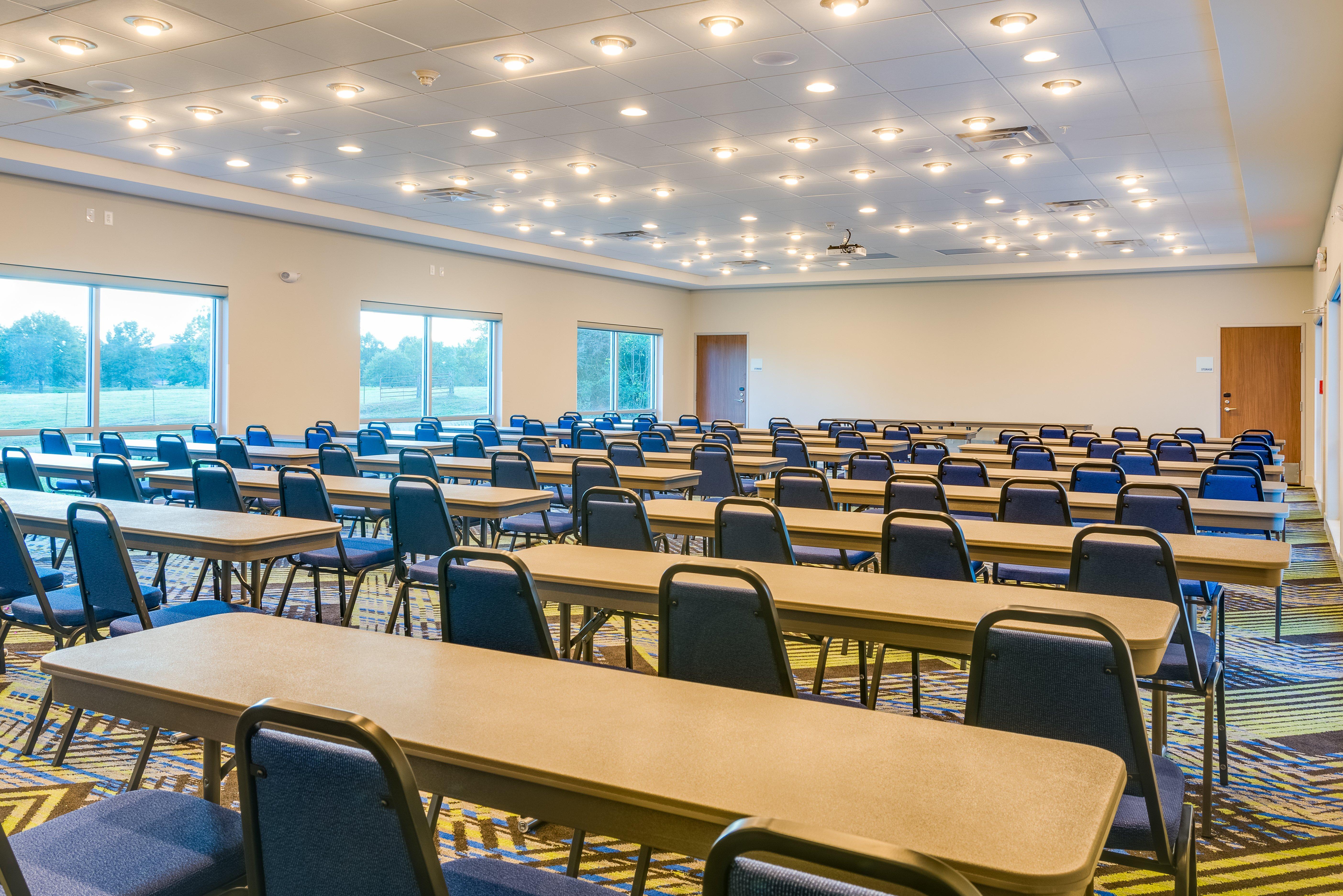 Holiday Inn Express & Suites Russellville By Ihg Exteriör bild
